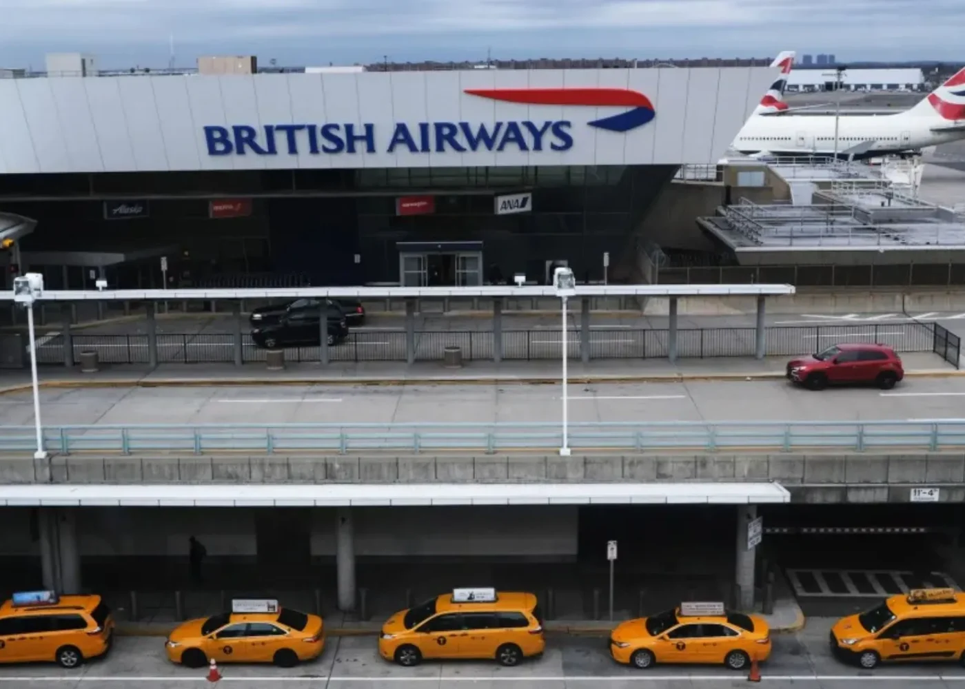 JFK Airport Terminal 7